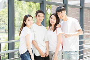 2025ꌣI(y)Tʿ󿼌WУôx